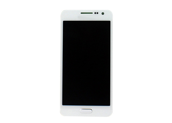 De Bonne Qualité 960 x 540 remplacement d'écran d'affichage à cristaux liquides du blanc 4.5inch Samsung de pixel pour A3/A3000 Ventes